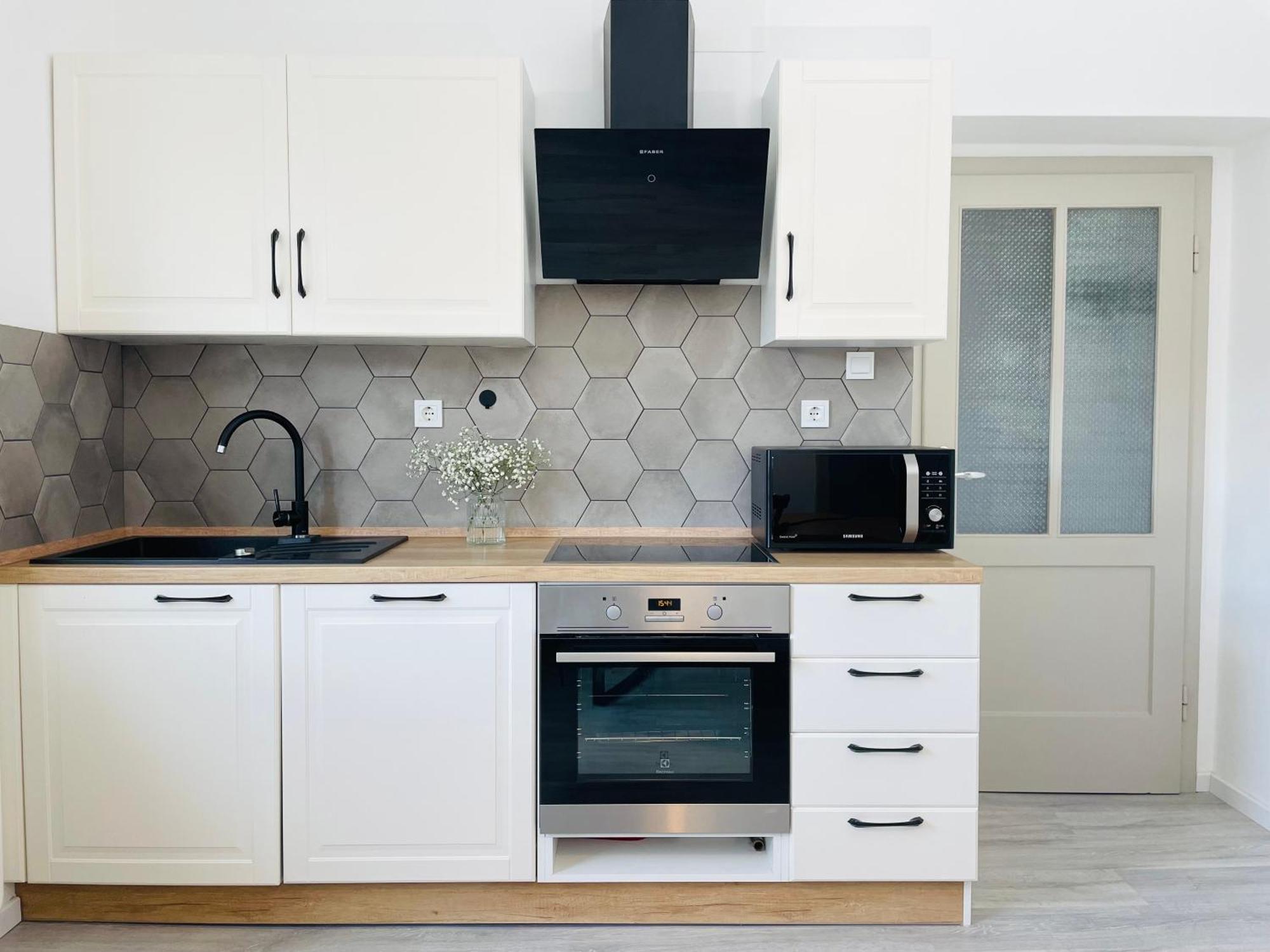 Apartma Srecko, Sezana Bagian luar foto